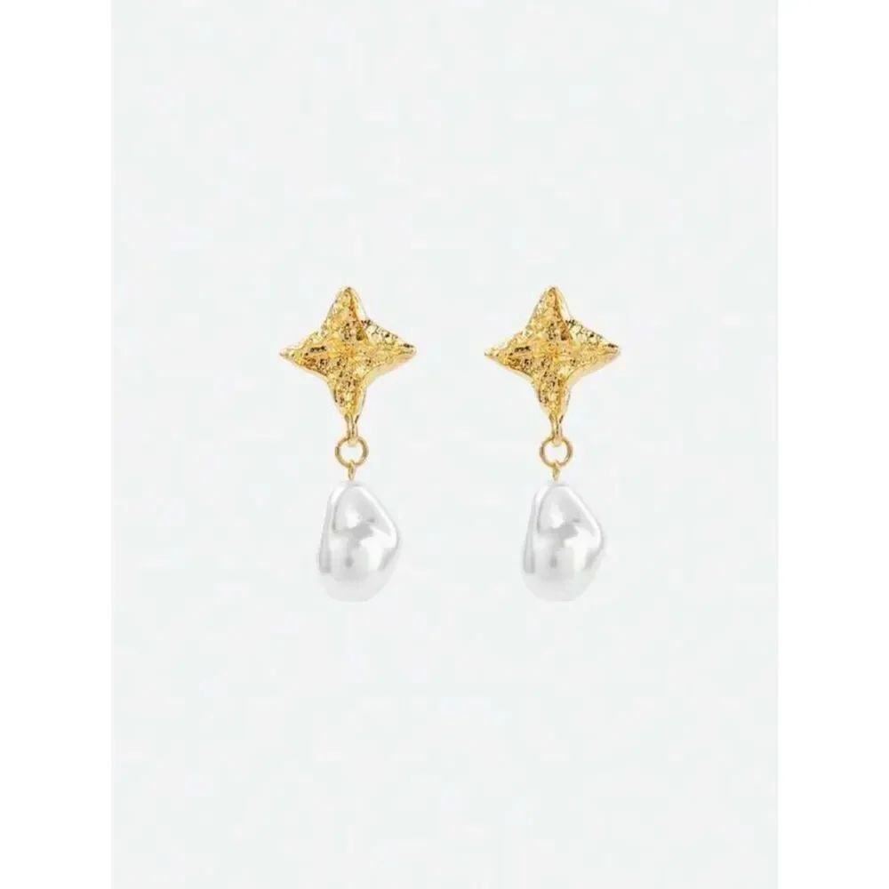 Pearl drop earrings N2049